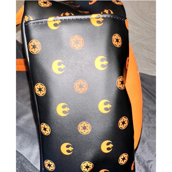 Loungefly Star Wars Darth Vader Glow-in-the-Dark Jack-o-Lantern Mini Backpack - Picture 11 of 12